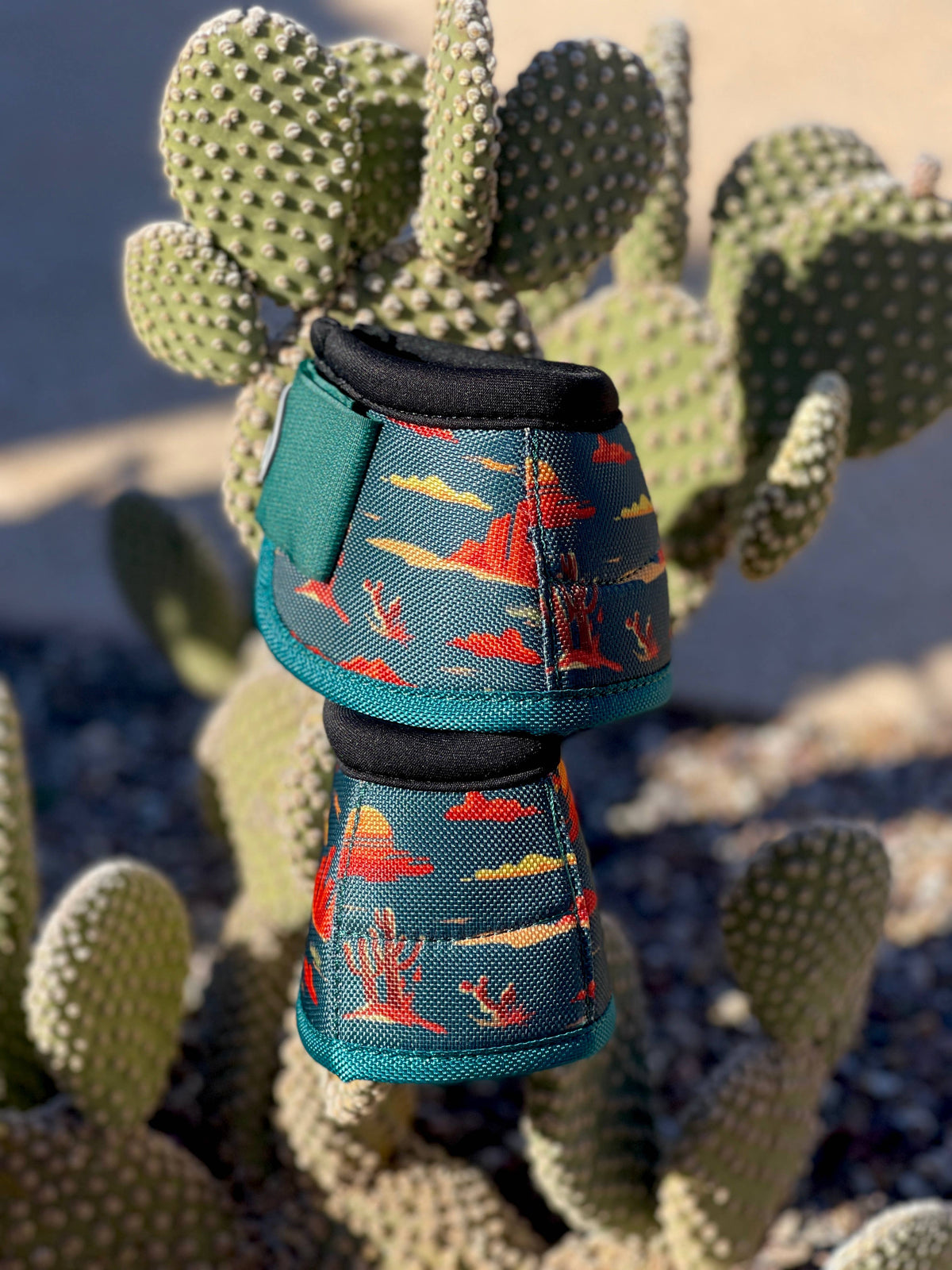 Bell Boots: Round Up / Large