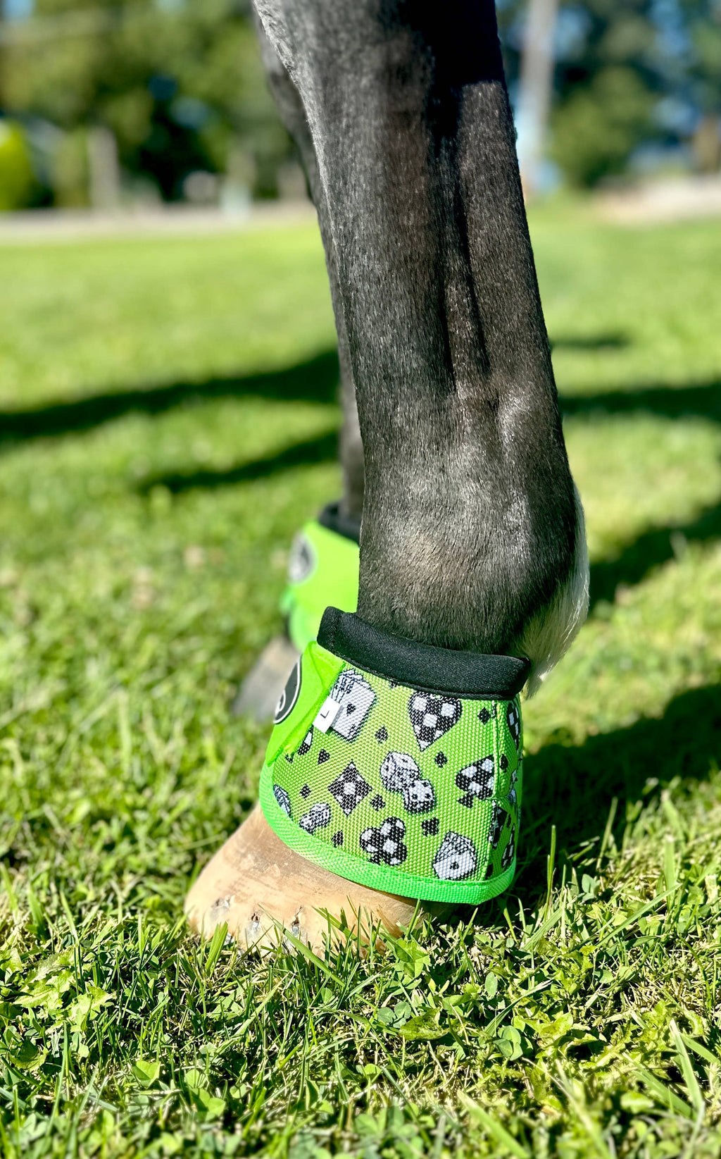 Bell Boots: Round Up / Large